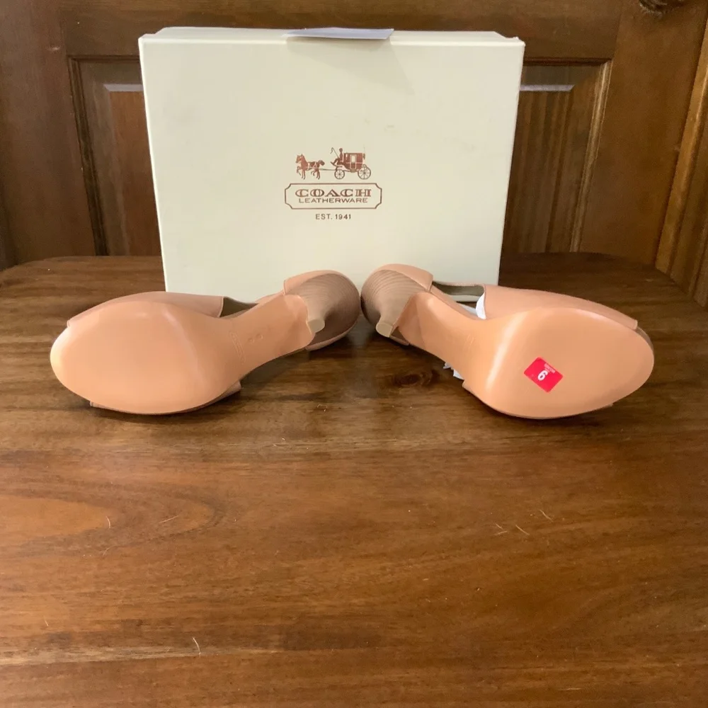 COACH Apryl Nude Nubuck Cut Out Peep Toe Logo‎ Buckle Stilettos NIB - Picture 13 of 14